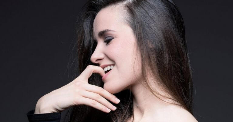 Holdjárat | Tompos Kátya