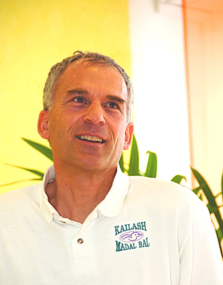 TEGYÉL VALAMI JÓT MAGADÉRT ÉS A VILÁGÉRT