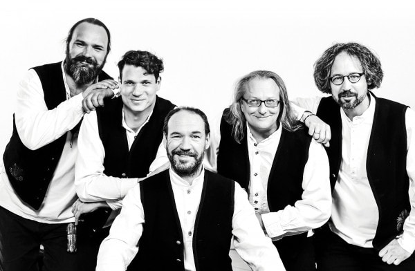 25 ÉVES A MISZTRÁL EGYÜTTES!