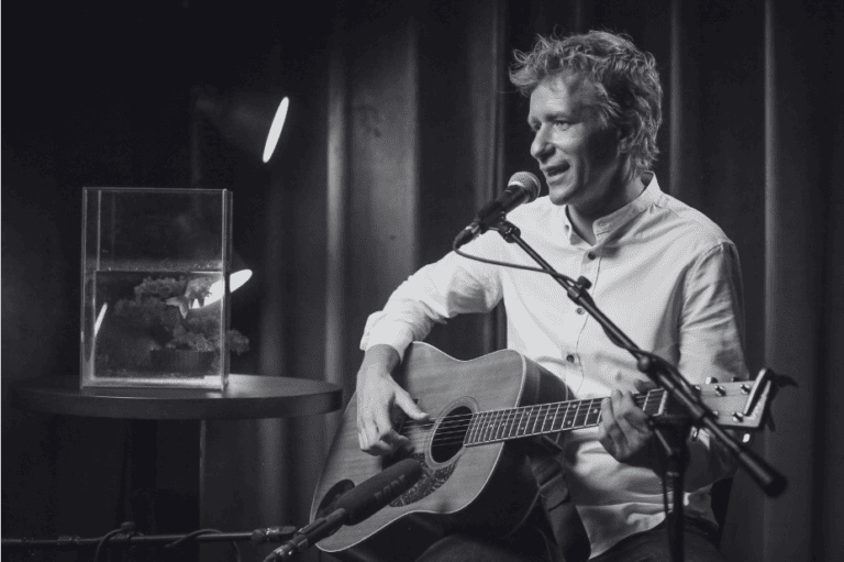 KHJ42 „az élet értelme”