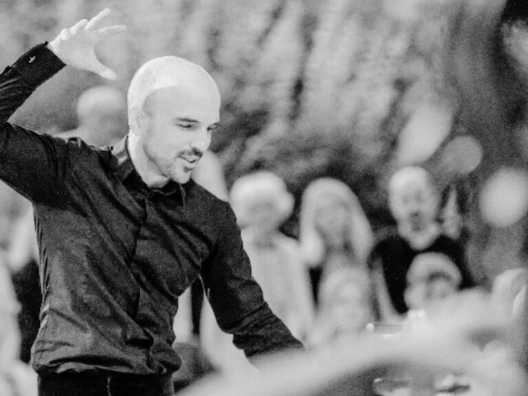 Meseautó – régi magyar filmzenék – bemutató