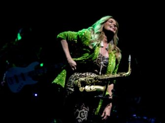A párbeszéd művészete – Candy Dulfer élőben