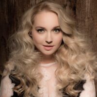 Szőke Nikoletta – Gipsy Queen Extra Show
