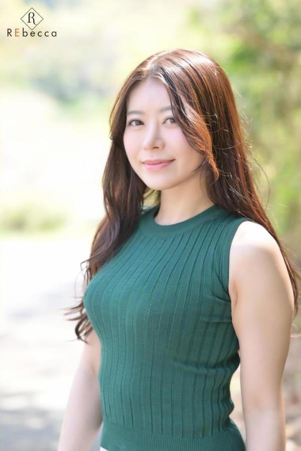 Iyo 夢逢いの昼下がり・篠原いよ hitomiエロ漫画raw(同人誌)無料サンプル画像002