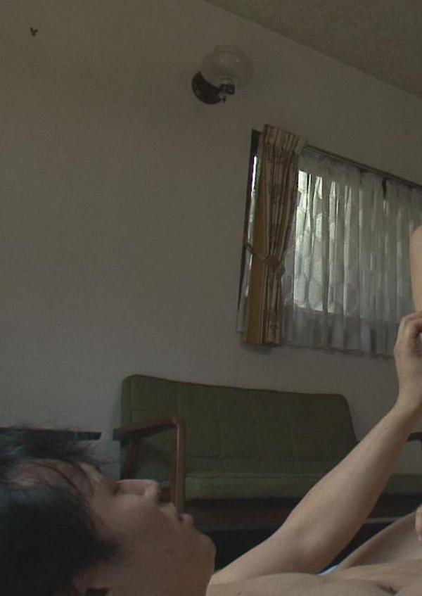 義父に飼育される嫁 篠田あゆみ 完全版 hitomiエロ漫画raw(同人誌)無料サンプル画像011