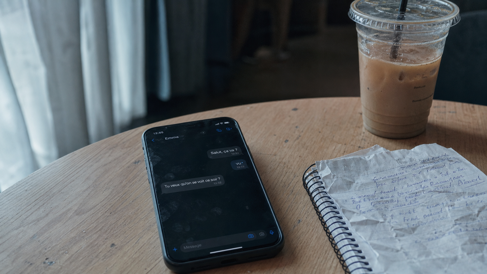 Il ne repond pas a mon message : smartphone vu grisé, attente