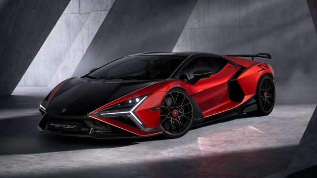 Revuelto SV