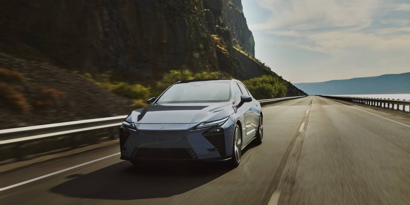 2026_Lexus_ES_350e_001