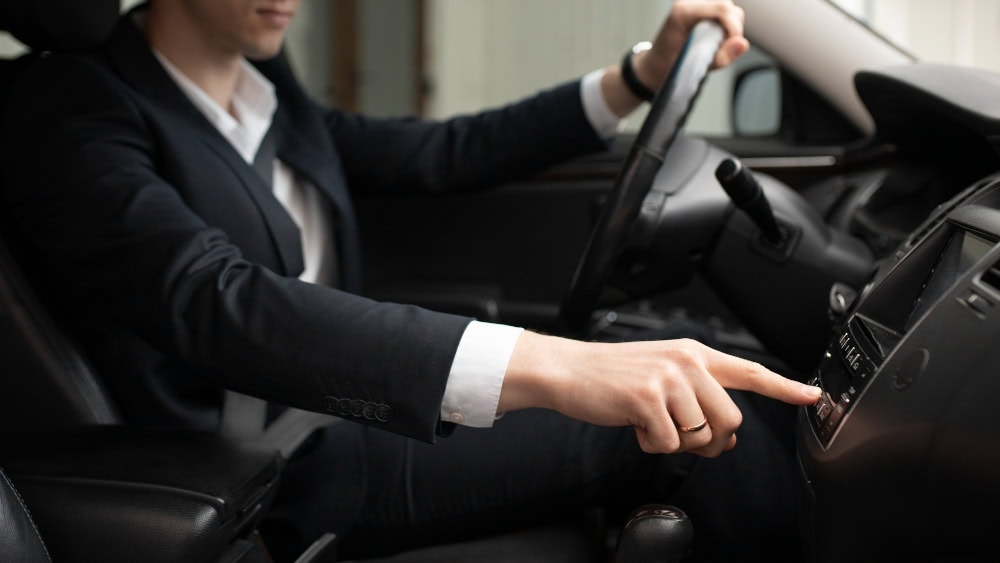 Private driver between Milan and Linate