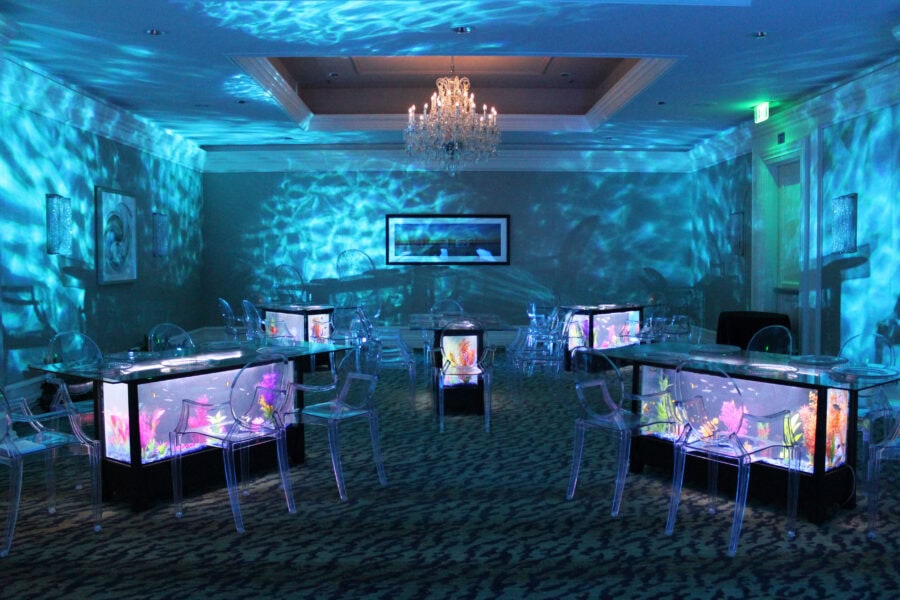 Transparent_Ghost_Chairs_Elegant_Dining_Chair_Rental_Jacksonville