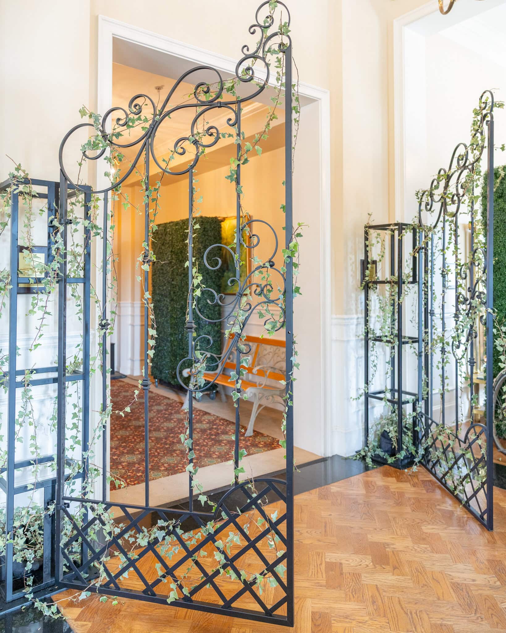 Iron_Garden_Gate_Wedding_Decor_Rentals_Jacksonville