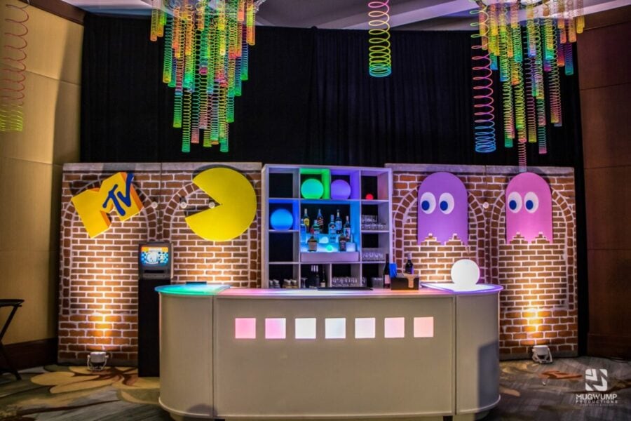 pac man bar