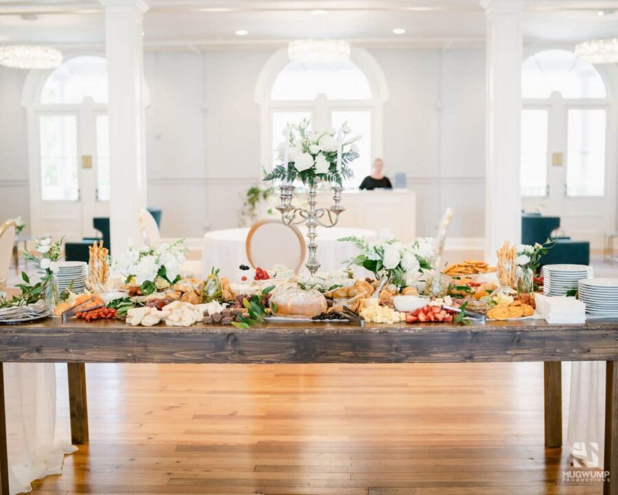 Farmhouse-Decor-Charcuterie-Table-Event-Rentals