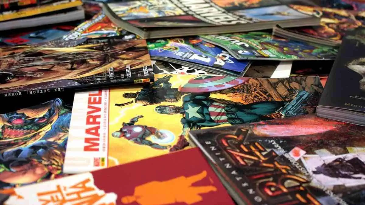 are comic books media mail