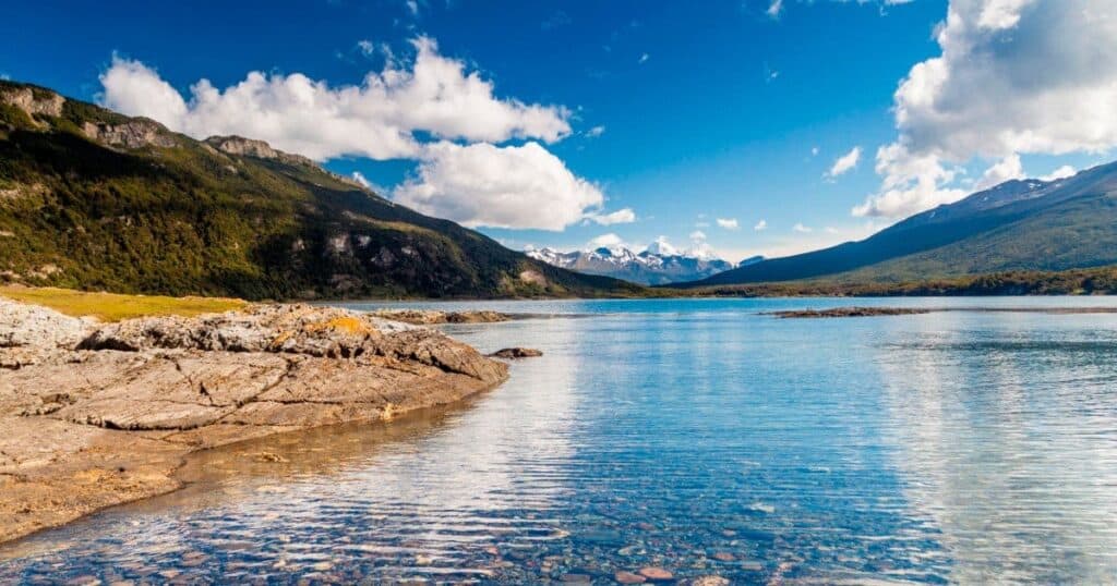 Senderos y naturaleza en el Parque Nacional Tierra del Fuego