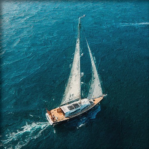 Barco solitario en el mar