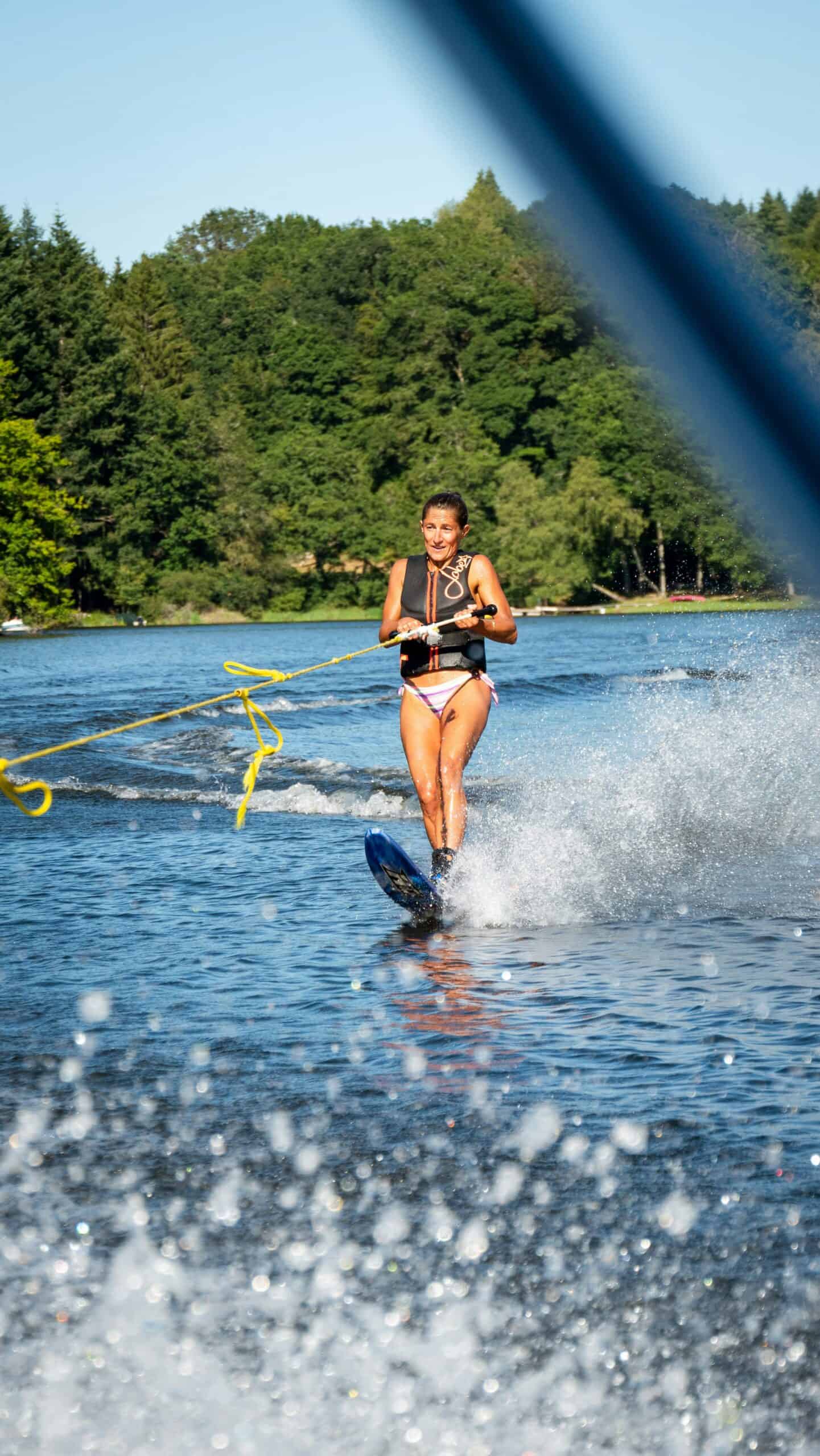 waterskiing