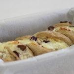 מאפה שמרים במילוי גבינות