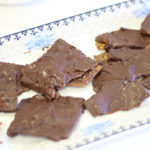 ממתק קרקרים ושוקולד ללא גלוטן