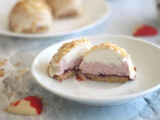 כיפות מוס גבינה ופטל