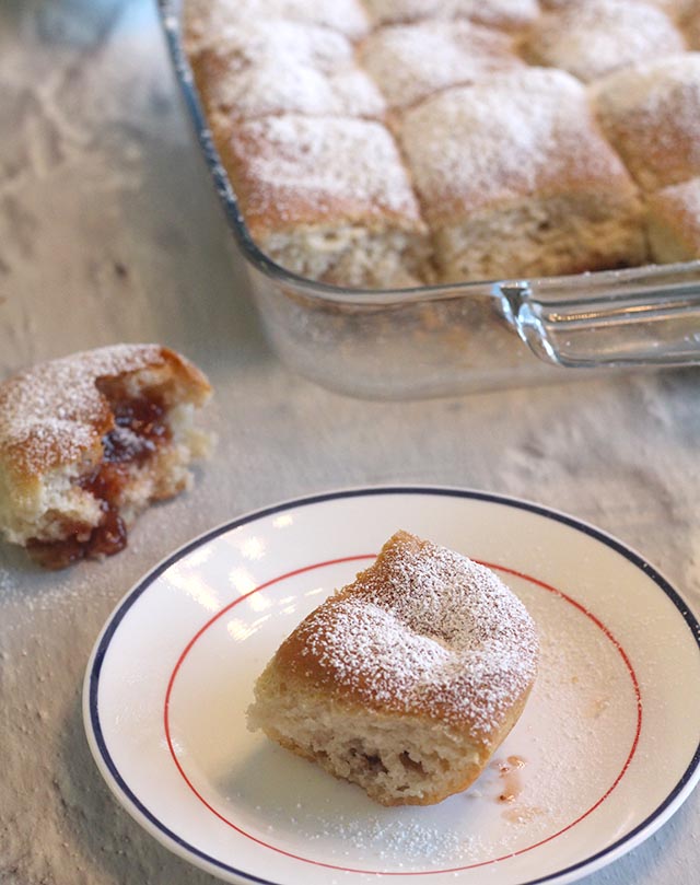 לחמניות אפויות ללא גלוטן במילוי ריבה