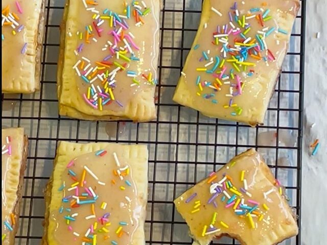 פופ טארט ביתי משני מצרכים