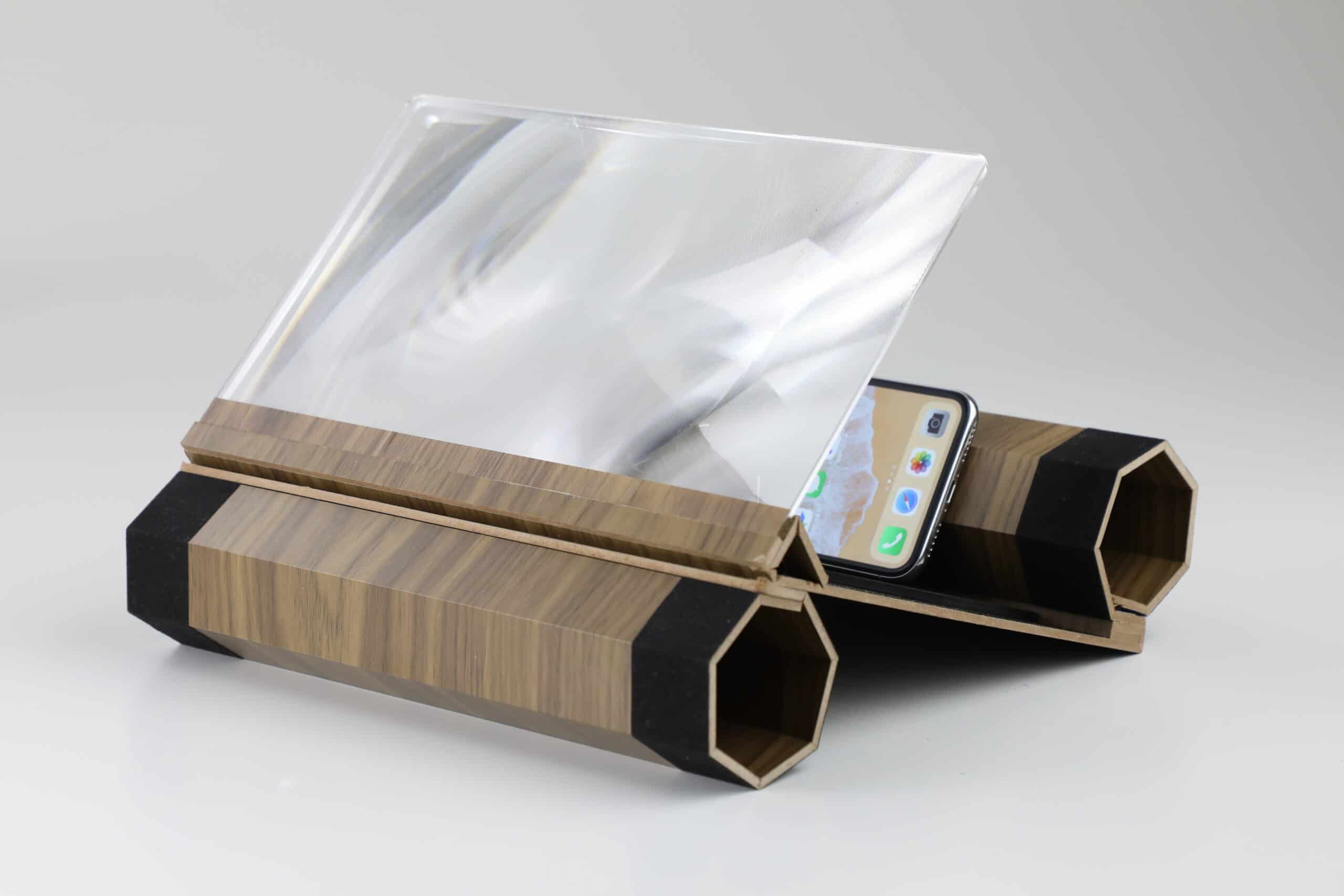 Linse für Smartphone Bildschirm gefaltet