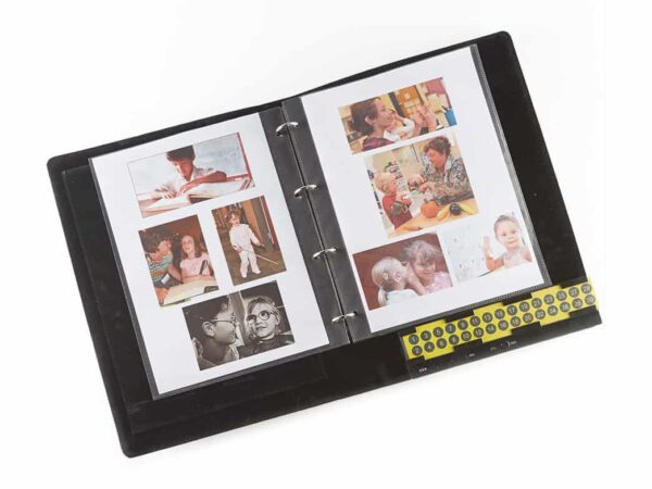 Sprechendes Fotoalbum fuer Menschen mit Beeinträchtigung