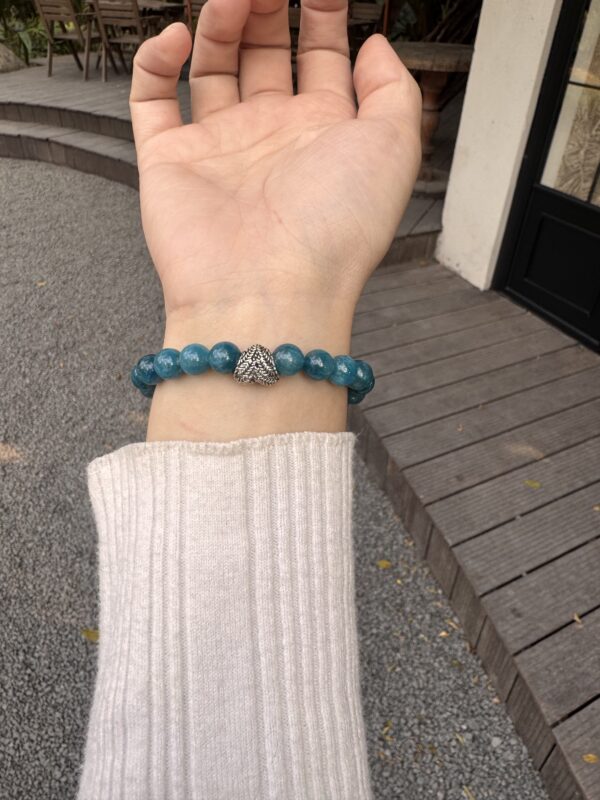 Image #1 from W, Anna