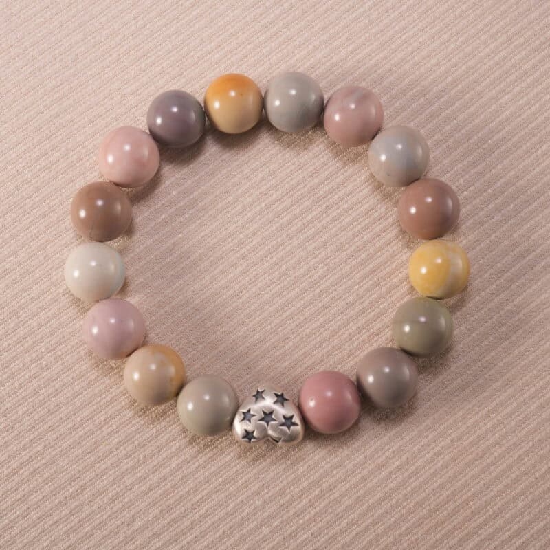 Heart-Shaped Natural Stone Bracelet on white background – Handcrafted Jewelry