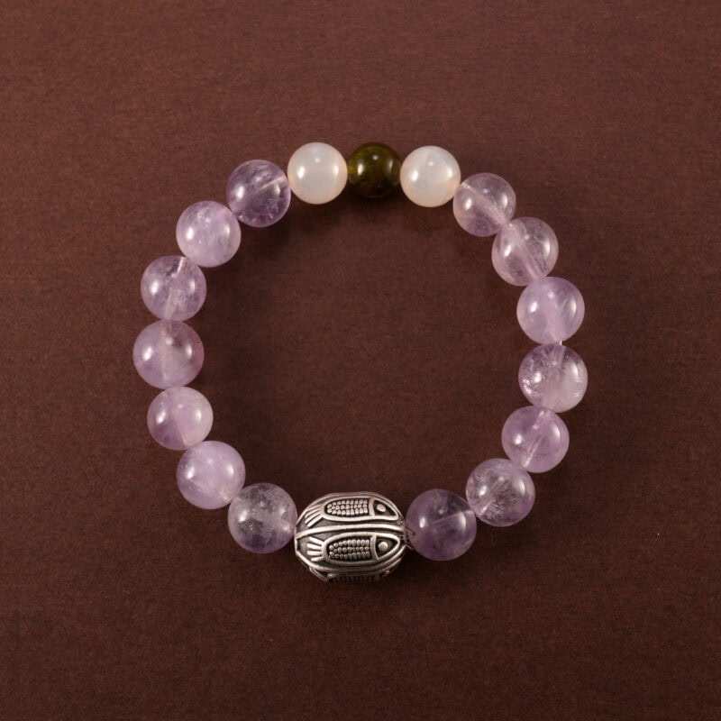 Purple amethyst bracelet with polished beads – full frontal display