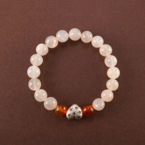 8mm agate bracelet with heart-shaped centerpiece on clean background