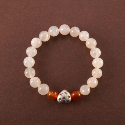 8mm agate bracelet with heart-shaped centerpiece on clean background