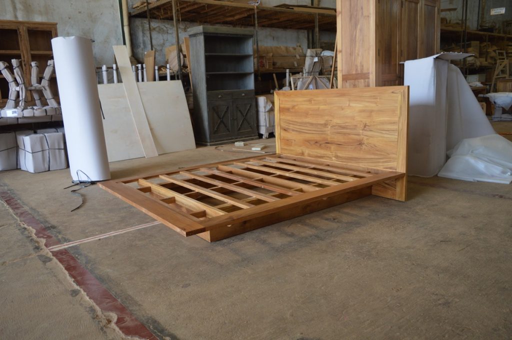 teak platform bed