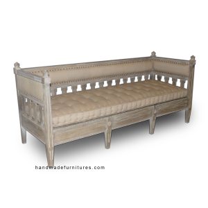 Antique Carving Daybed