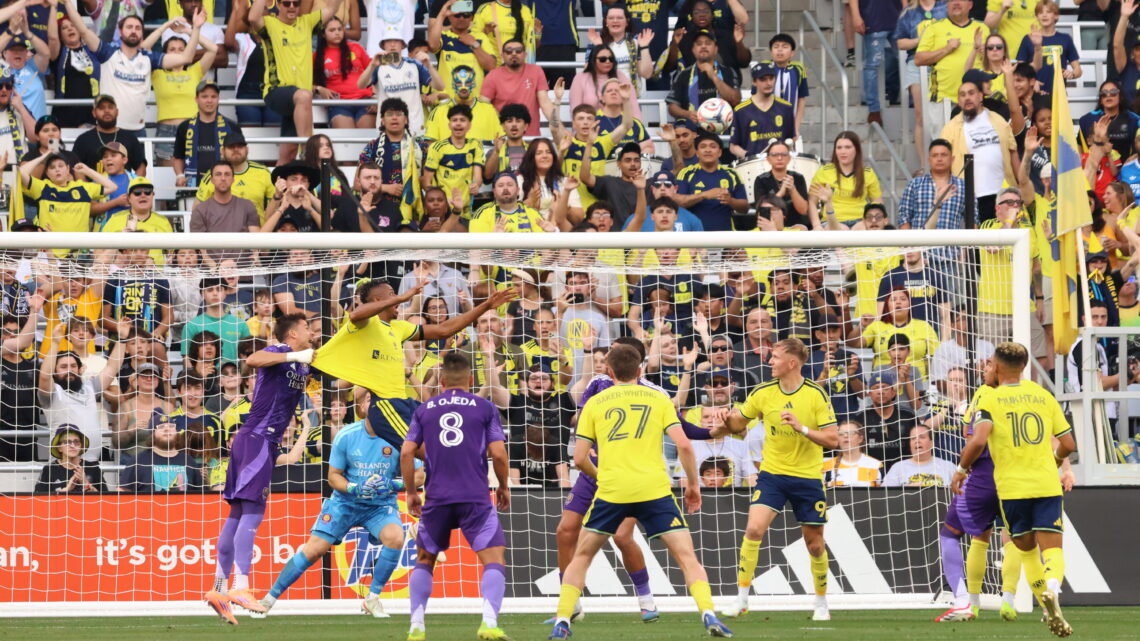 Surridge y Nashville Aplastan a Orlando