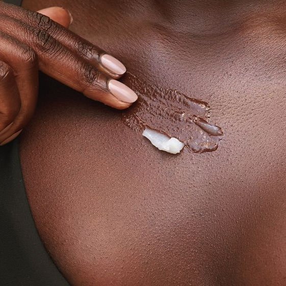 Making a spray tan last with a good moisturiser is essential