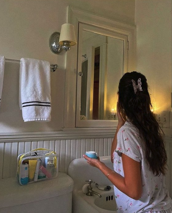 Retinol skin care routine