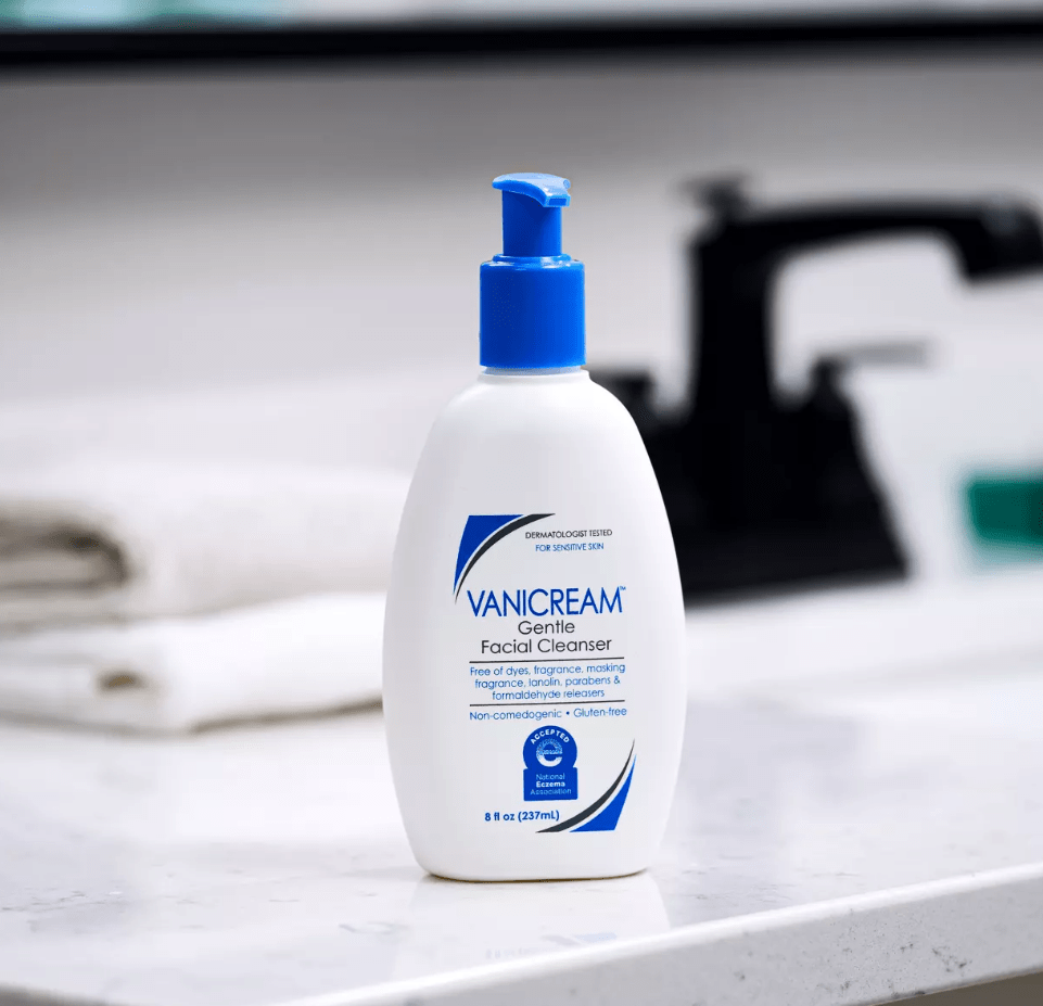 Gentle water based cleansers for acne prone skin