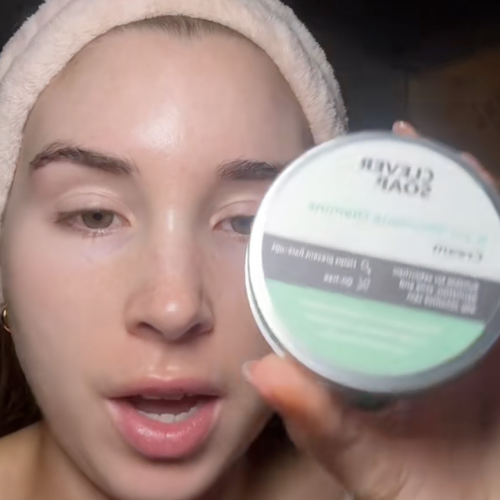 How to get rid of fungal acne on forehead