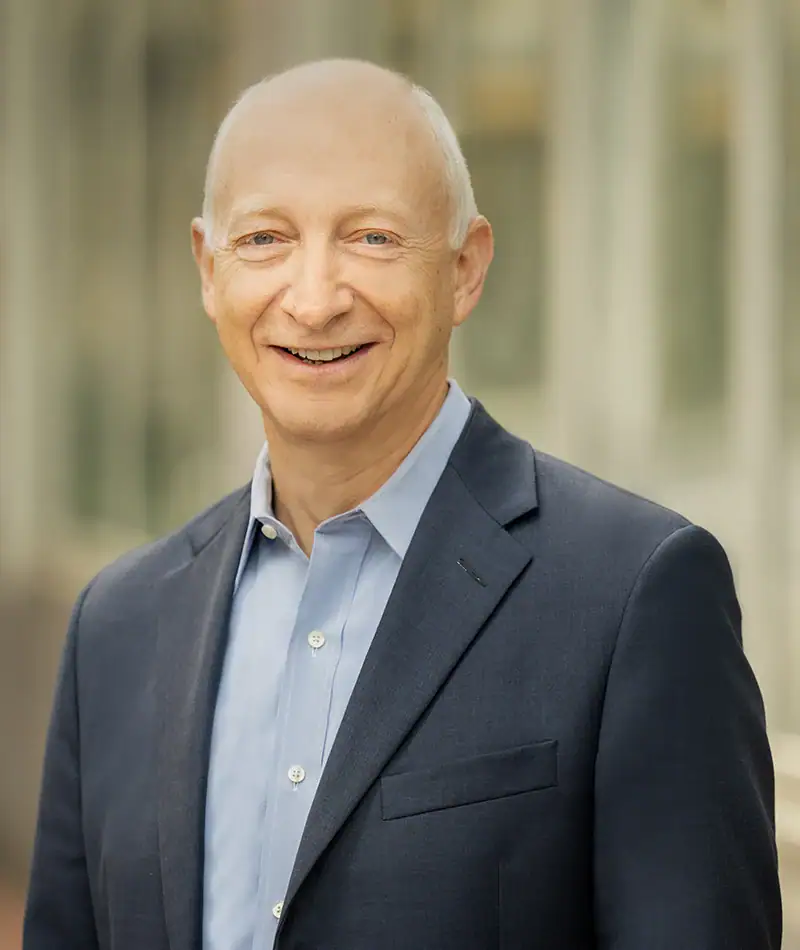 Headshot of Kenneth A. Leibowitz, New England Development