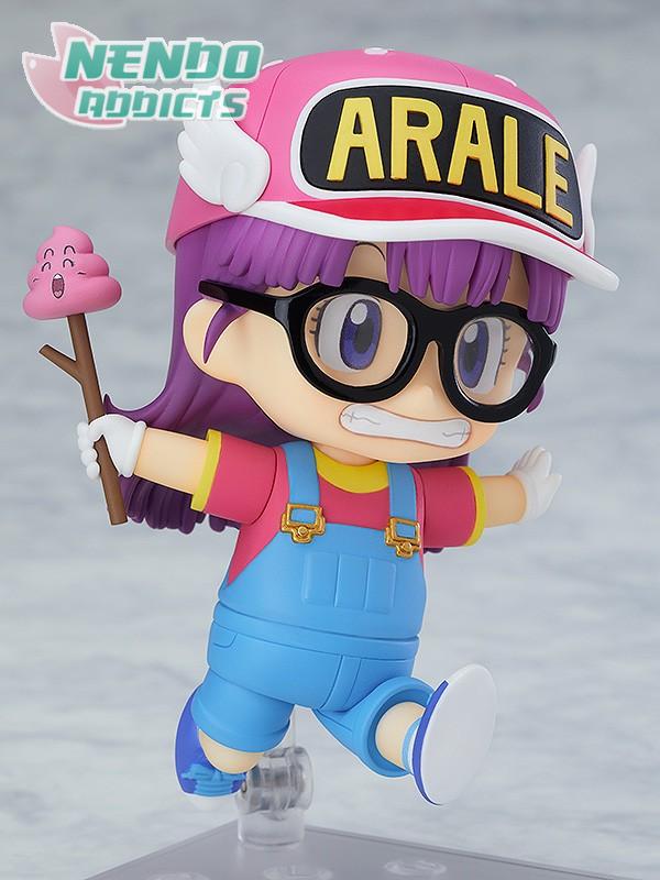 Nendoroid - #900 - Arale Norimaki pose4