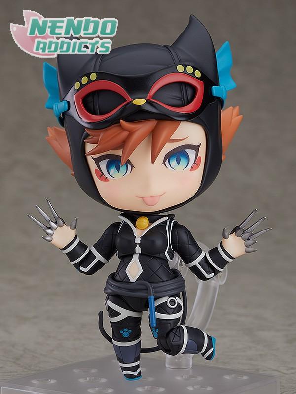 Nendoroid - #962 - Catwoman Ninja Edition pose2