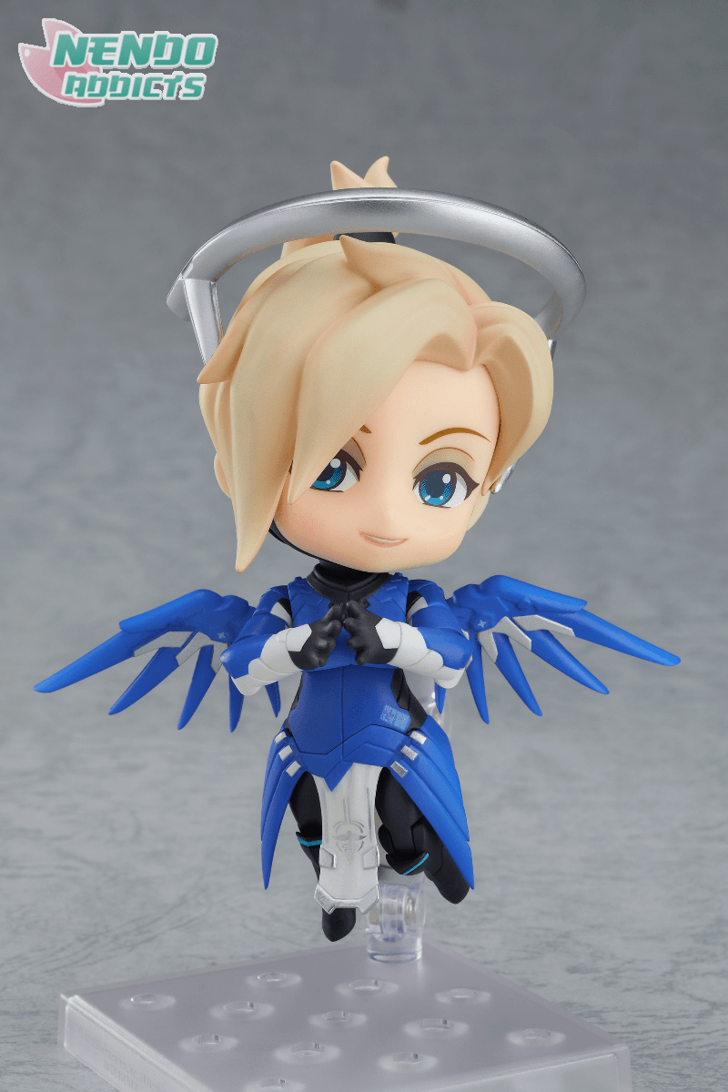 Nendoroid - #790b - Mercy cobalt version pose4