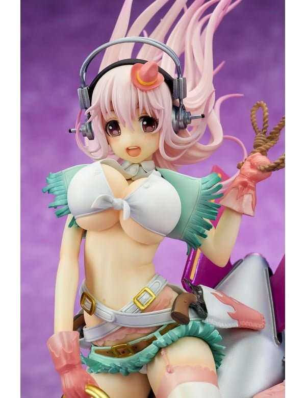 Nendo Addicts - Quesq - Super Sonico Love Bomber Pose1