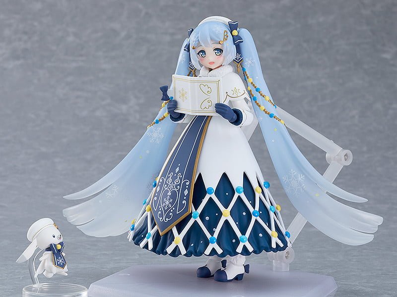 Nendo Addicts - Figma - Hatsune Miku Figure Snow Miku Glowing Snow Version Pose2