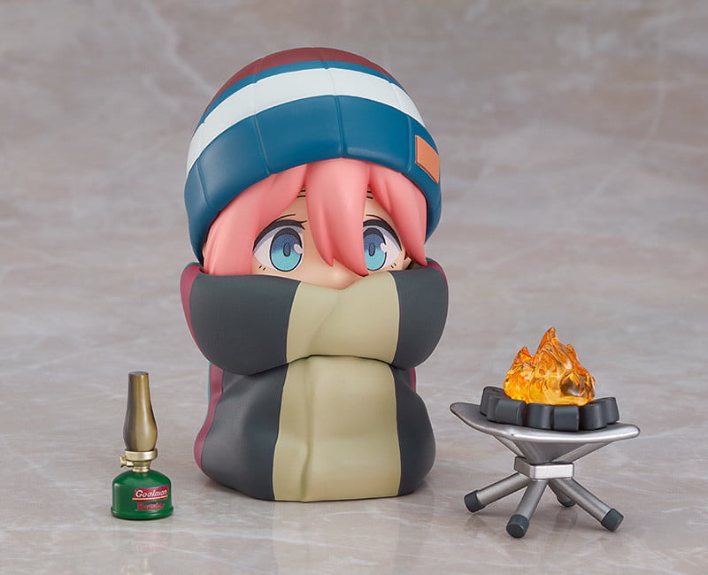 Nendoroid - #1623-dx - Yuru Camp Nadeshiko Kagamihara Solo Camp Version Dx Pose3
