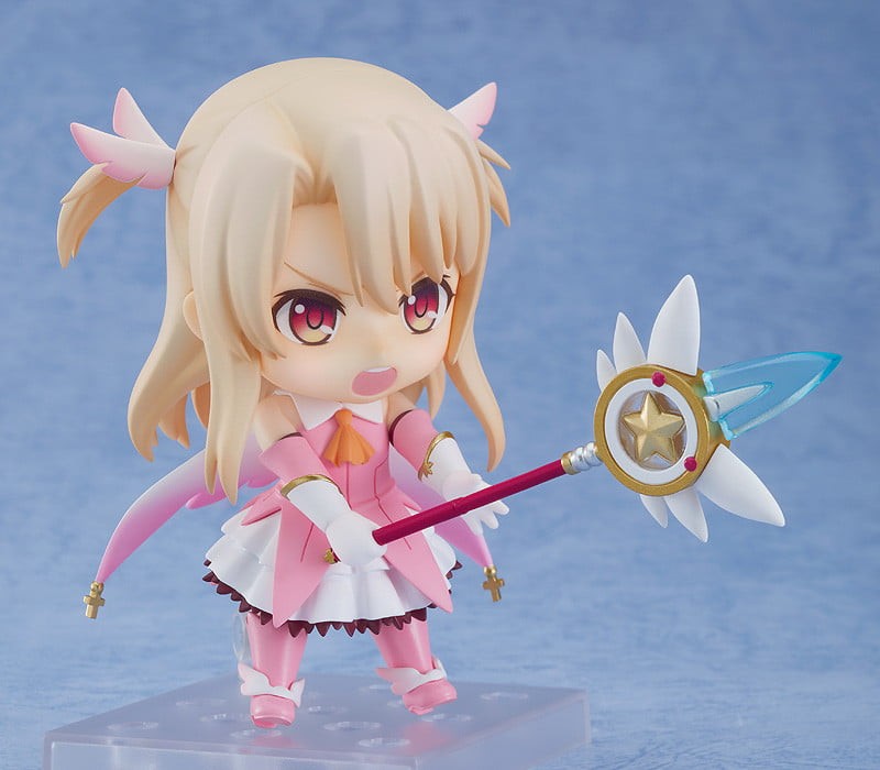 Nendoroid - #1680 - Fate Kaleid Illyasviel Von Einzbern Pose2