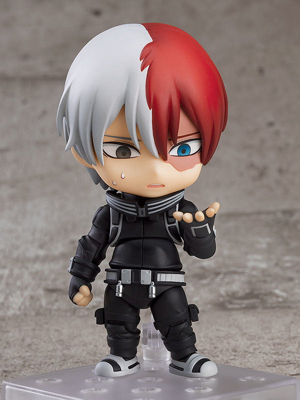 Nendoroid - #1693 - My Hero Academia Shoto Todoroki Stealth Suit Version Pose2