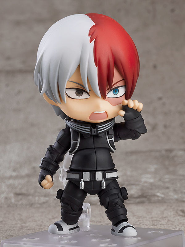 Nendoroid - #1693 - My Hero Academia Shoto Todoroki Stealth Suit Version Pose3